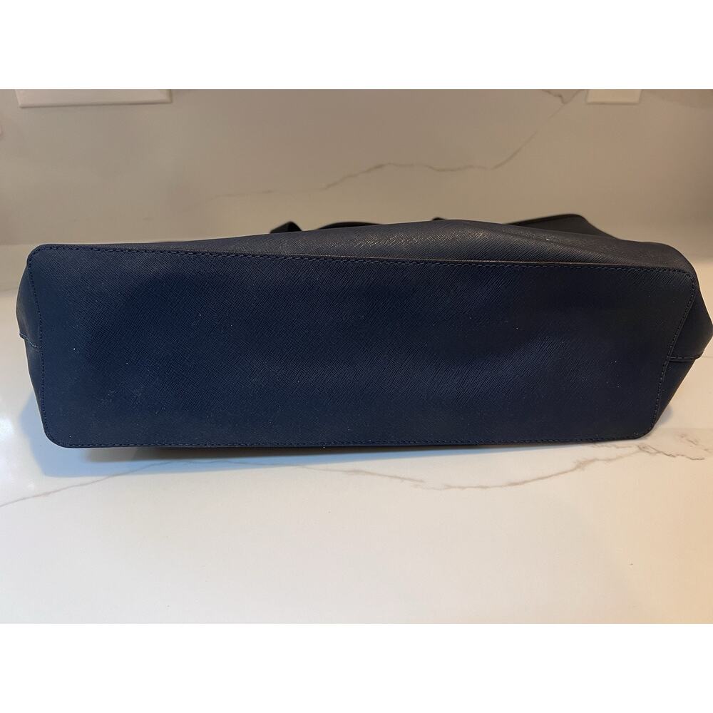 Michael Kors Navy Blue Saffiano Leather Large Jet Set Travel Tote bag - Picture 9 of 15